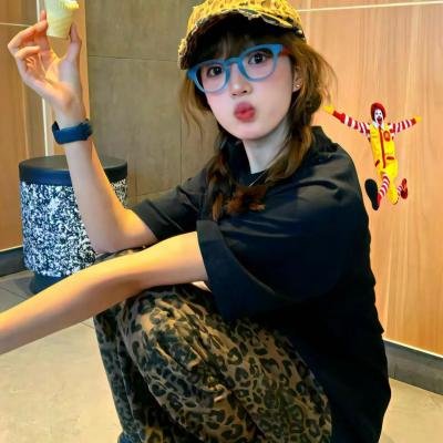 陛下要不您就认个错吧